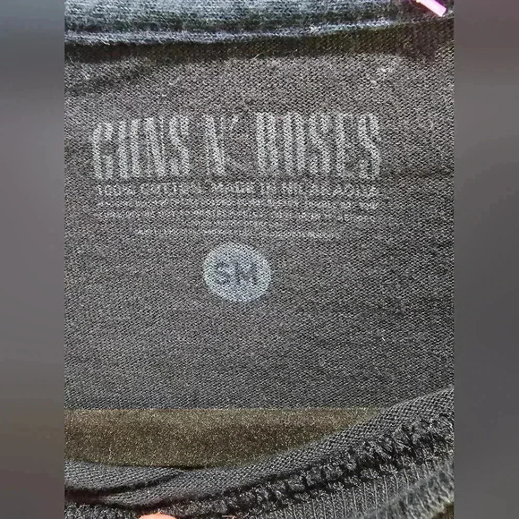 Guns N Roses Concert T-Shirt 2017 San Antonio Tour Rock Size Small - Picture 2 of 5